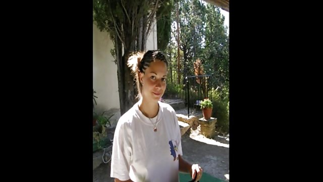 شکلات ناز به یک خروس بلند یک پسر سفید پوست سکس مصور جدید می دهد